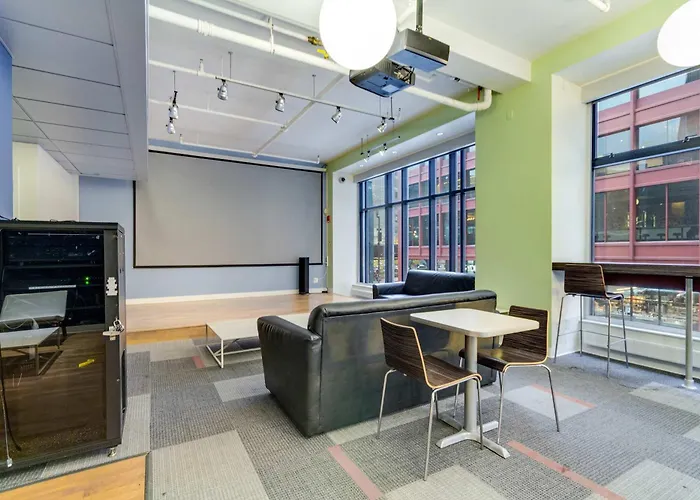 Apartamento Downtown With Free In & Out Parking 6 *